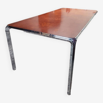 Large Pierre Paulin design Dassas Strafor table