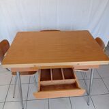 formica table with extension + 6 chairs