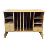 Tradesman's cabinet with sorting compartments and drawers