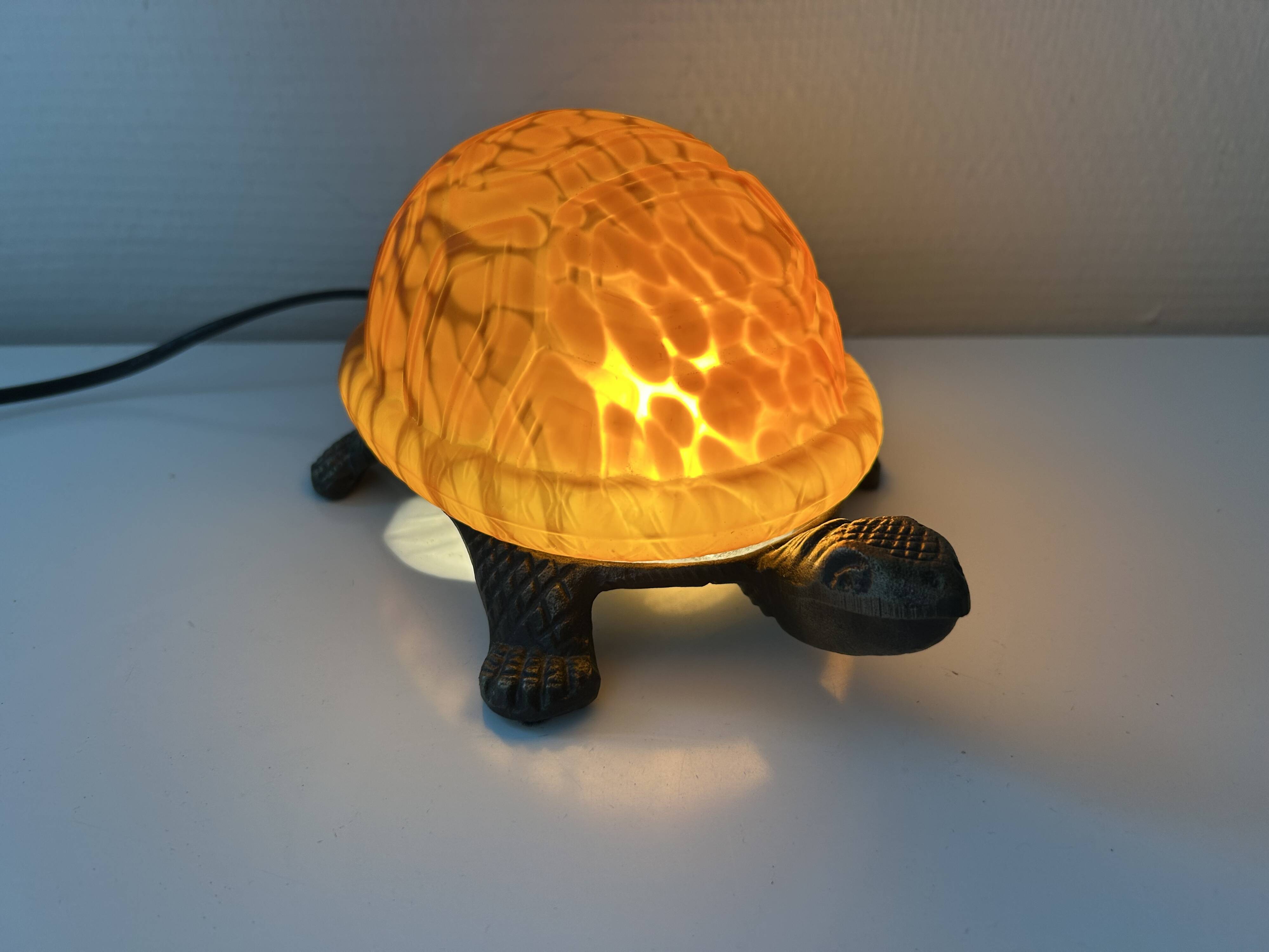 Lampe tortue bronze et pâte de verre