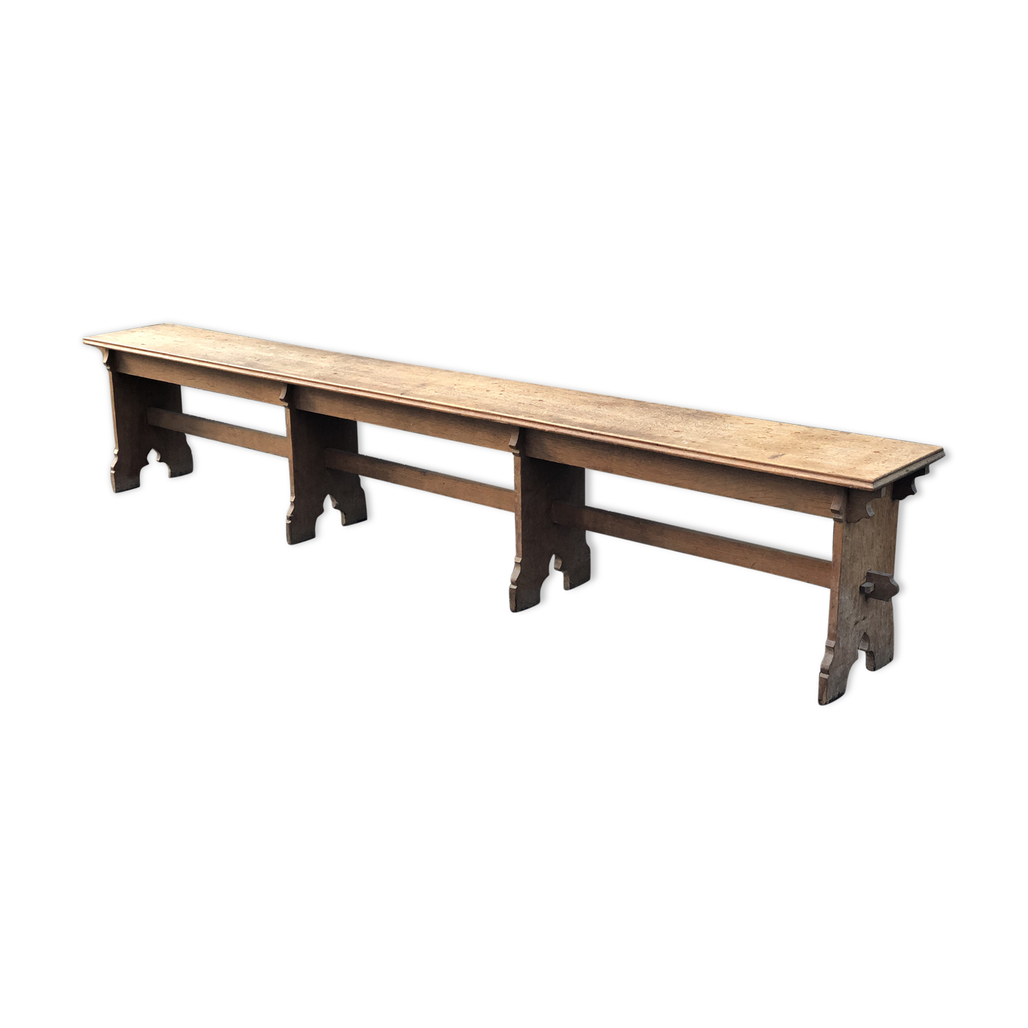 Bench in oak