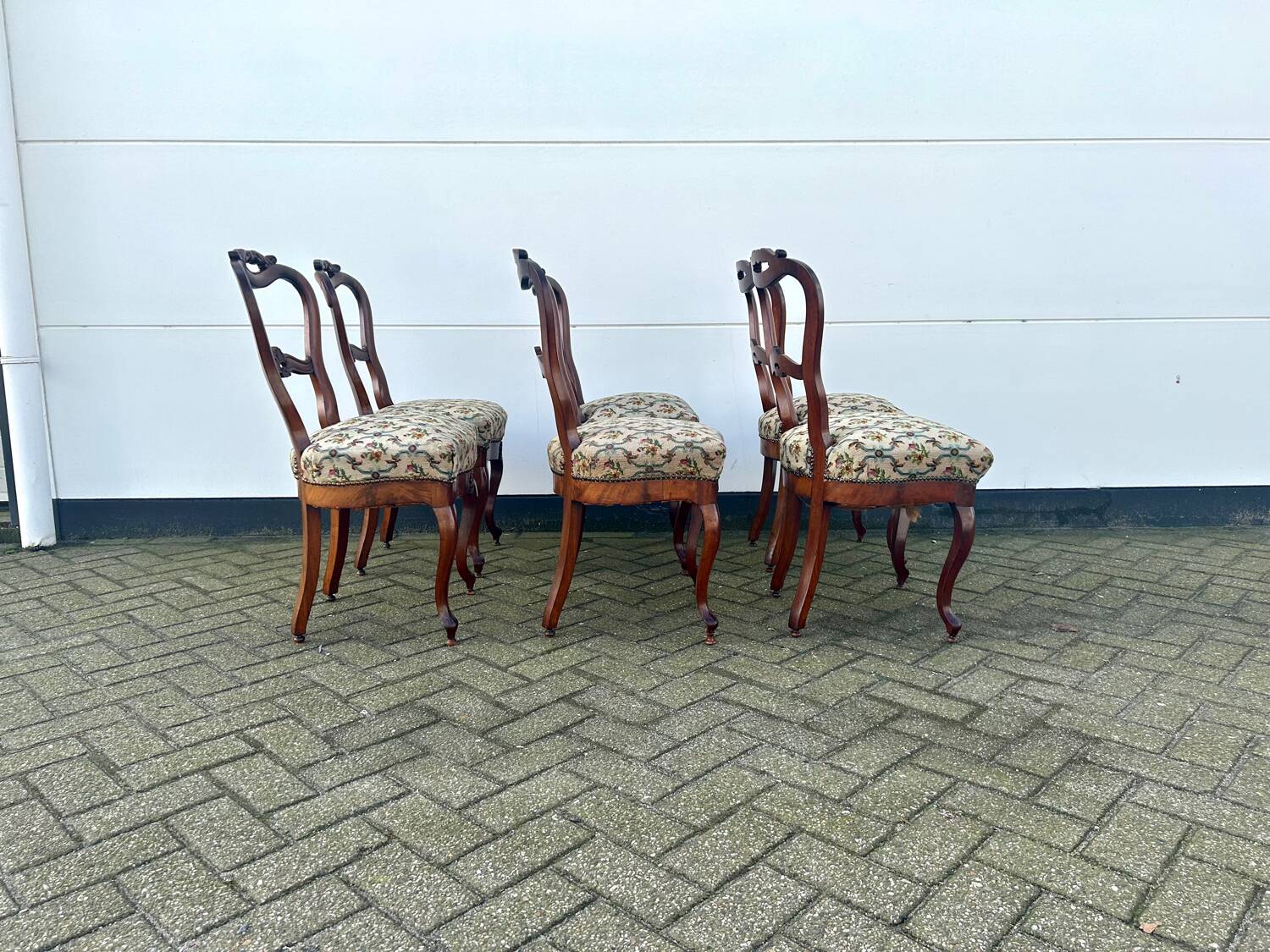 Six chaises de salle à manger anciennes en acajou