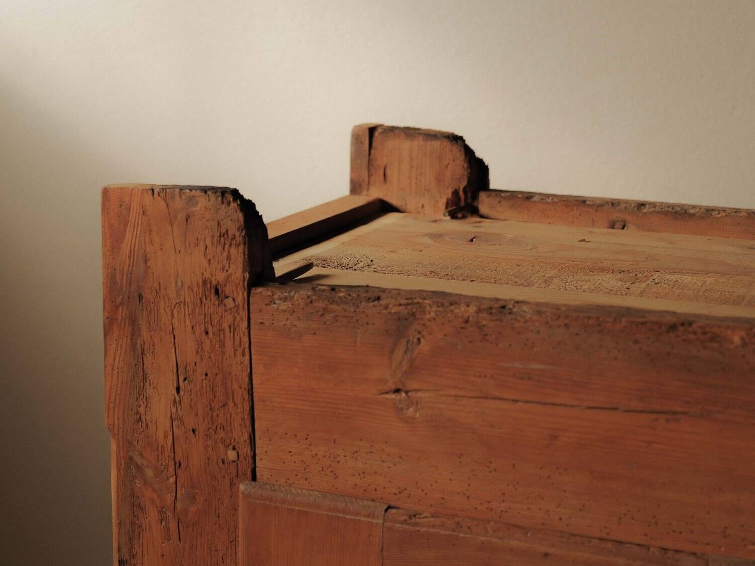 Art-Popular furniture in pine and larch, Lozère, 19th century