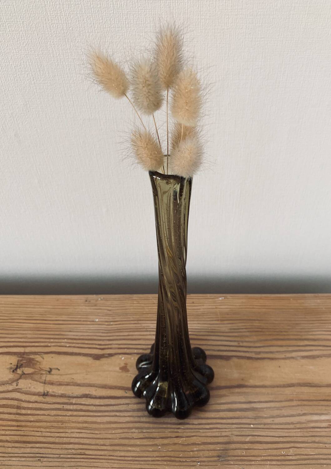 Vintage smoked soliflore