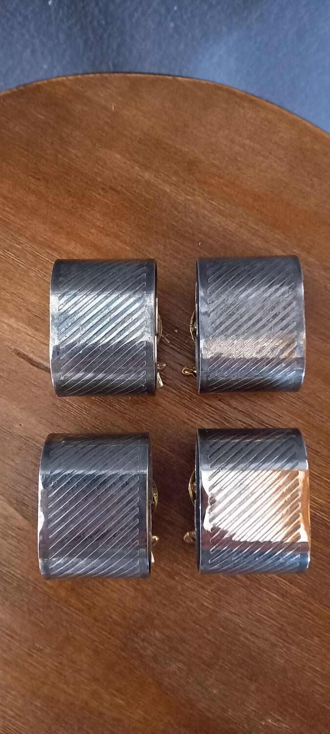 Set of 4 napkin holders