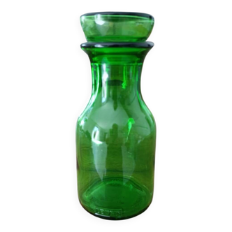 Pot, bocal en verre Lever