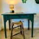 Ancienne table d’appoint ou petit bureau