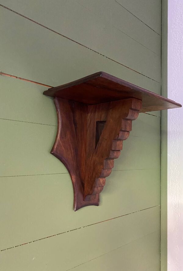 Étagère murale antique en bois