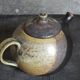 Théière de potier en grès émaillé vintage