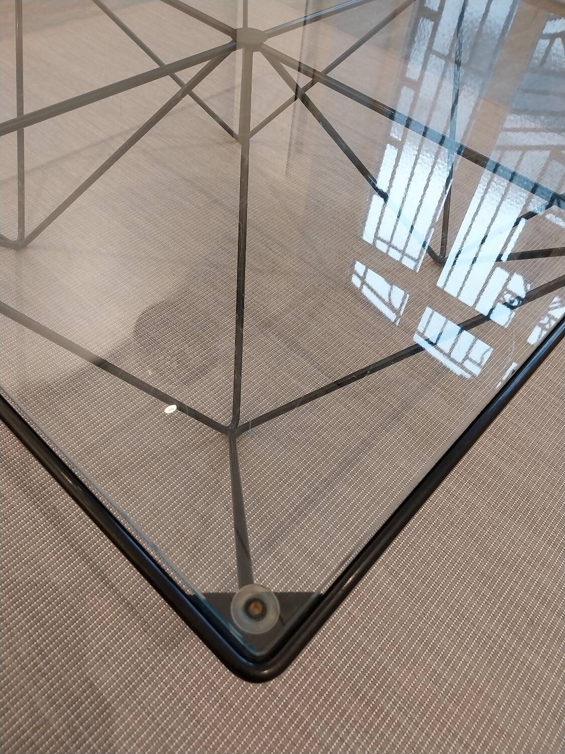 Alanda design style coffee table