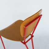 Chaises tripode 70