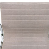 Paire de fauteuils pivotants Aluminium Chair EA 108 design Ray & Charles Eames, Vitra 60/70s