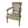Fauteuil ancien de style Louis XVI.
