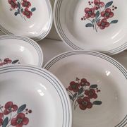 7 Salins Odile soup plates – raspberry flowers & blue border