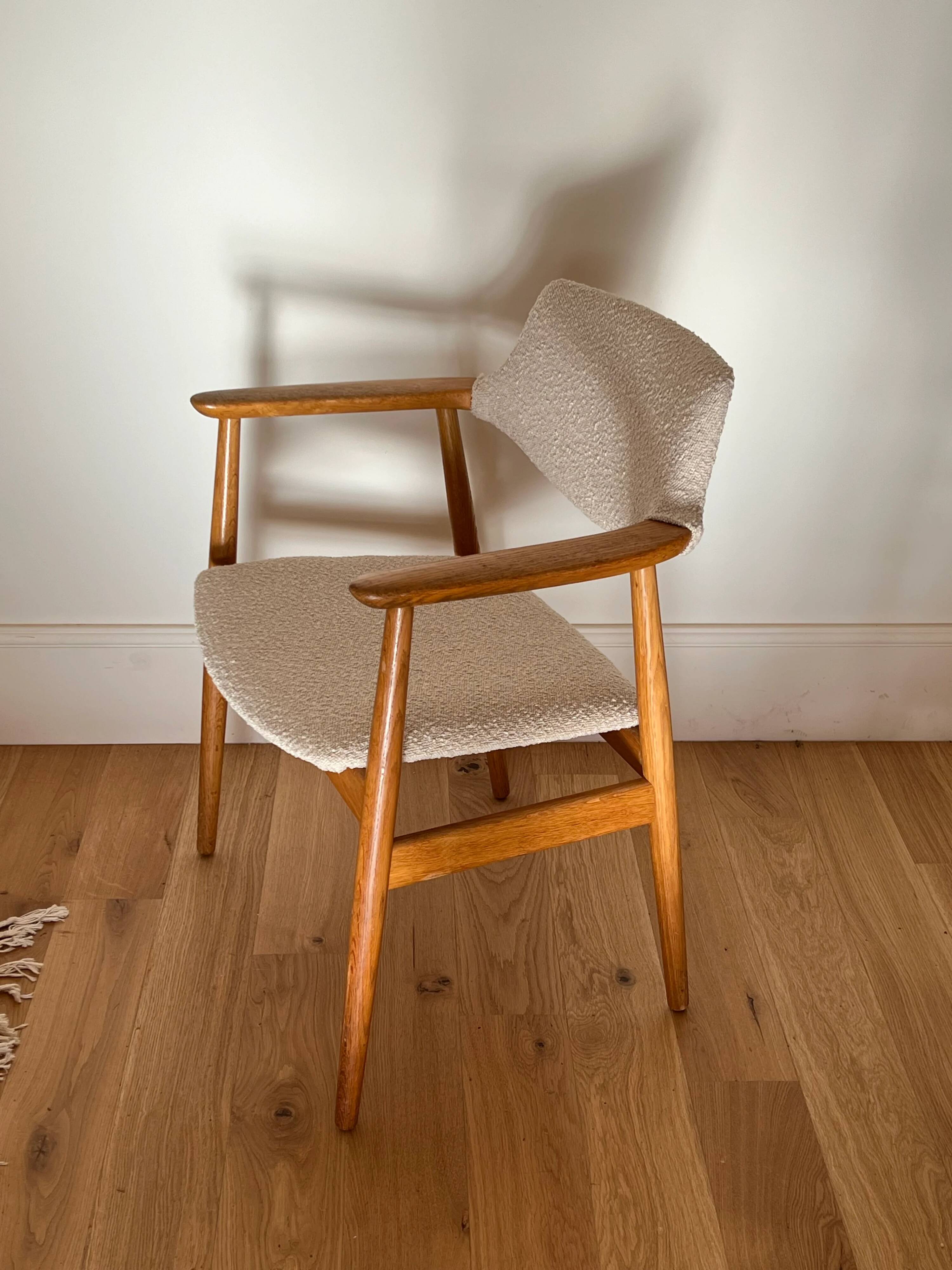 Vintage Scandinavian oak armchair "Holm" - 1960s