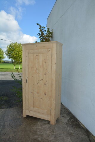 Bonnetière en bois naturel
