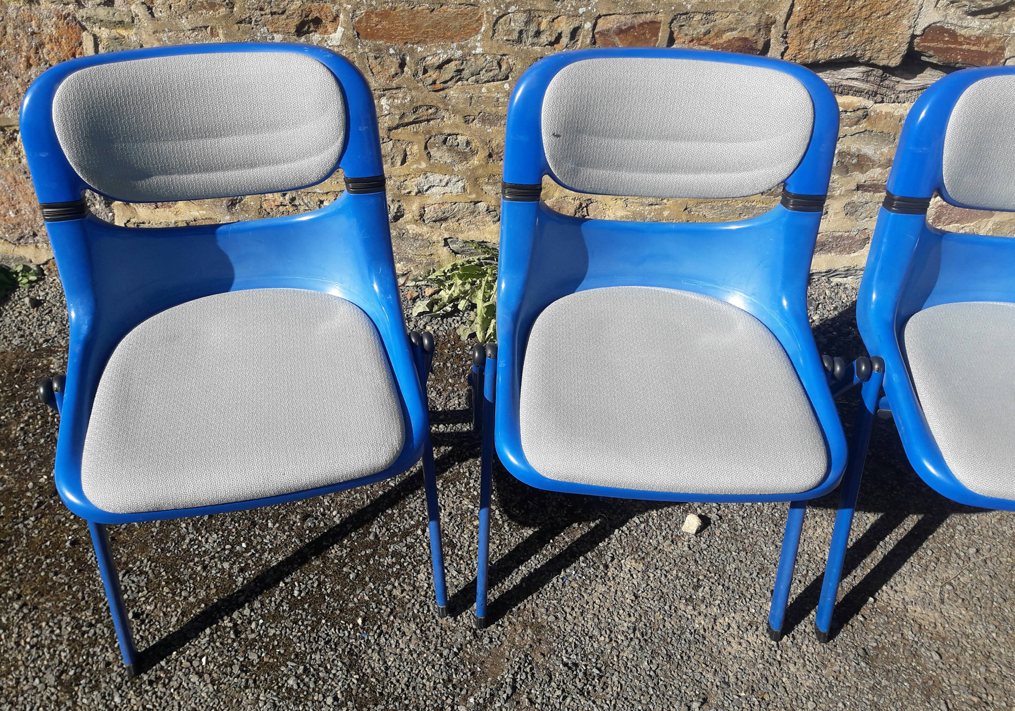 Set de 6 chaises Dorsal de E Ambasz et G Piretti pour Open Ark