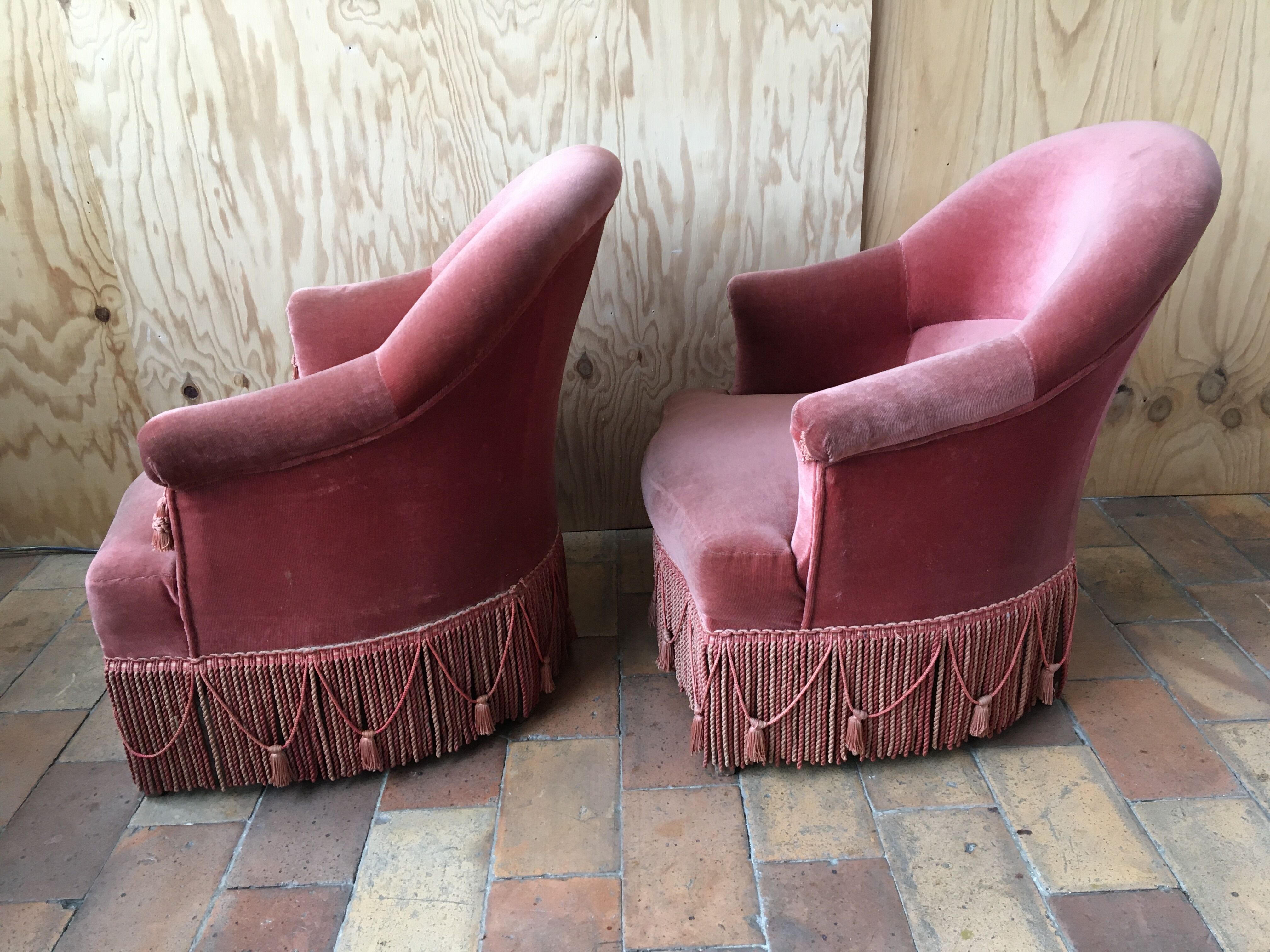 Pair of toad armchairs