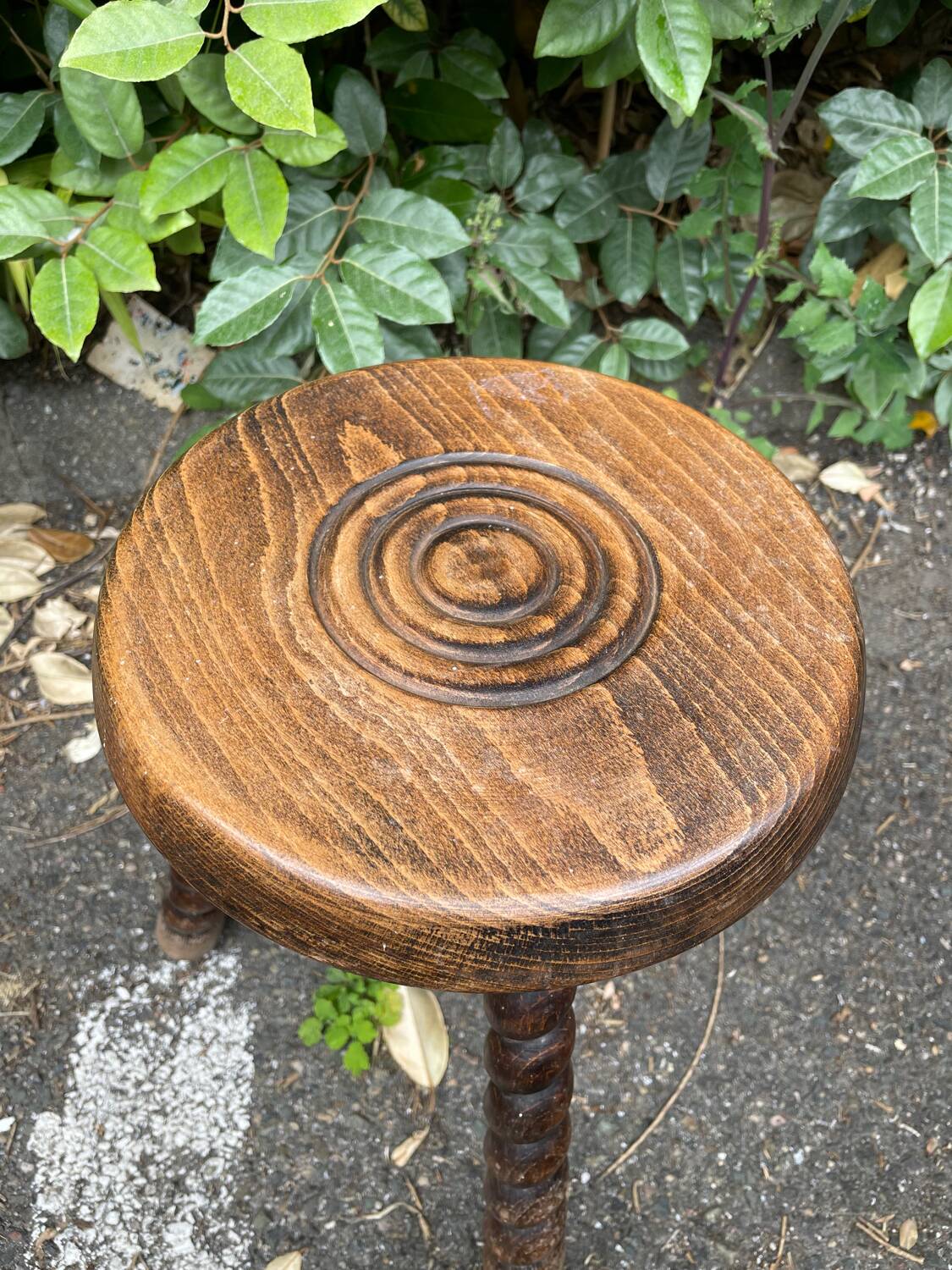 Tripod stool