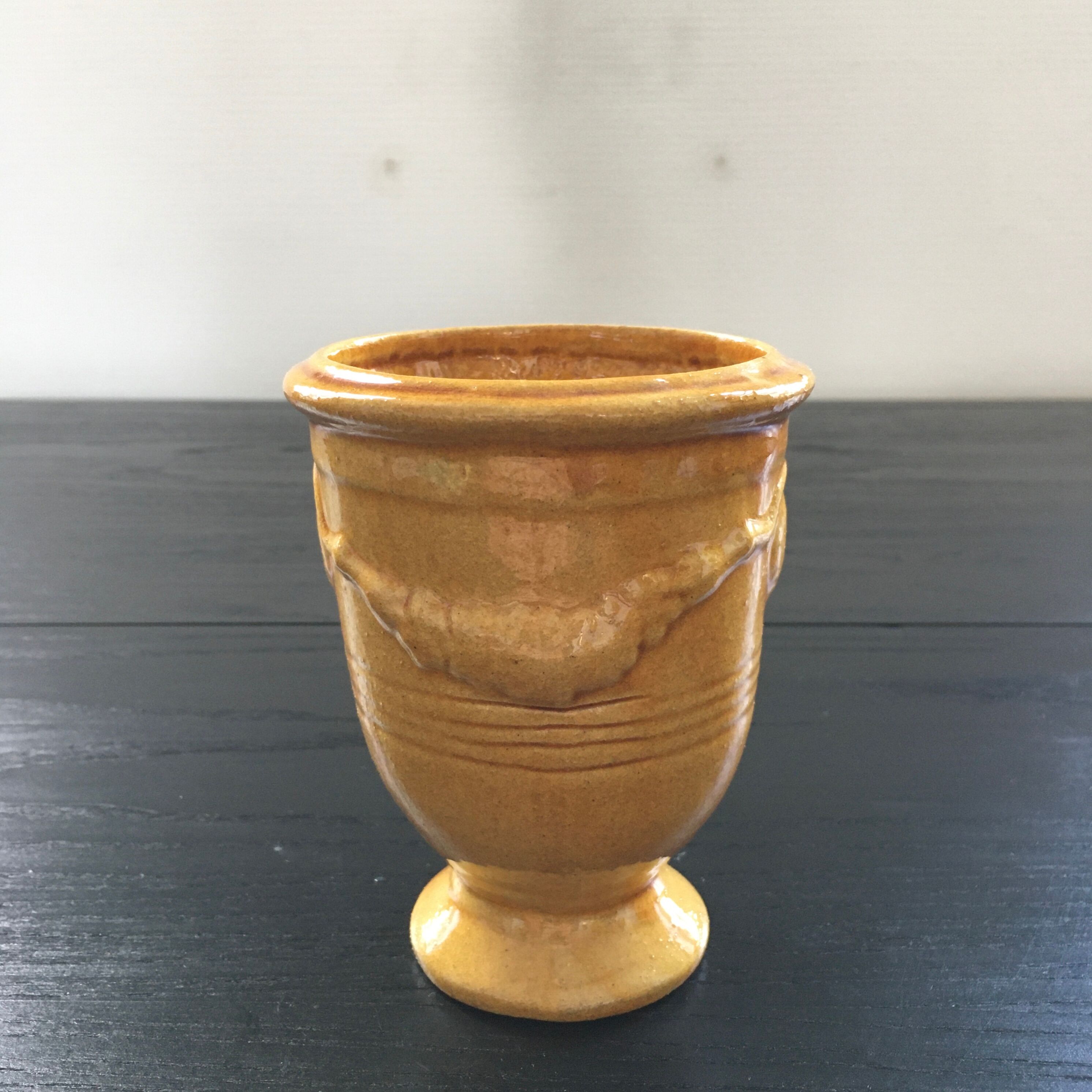 Vase pot of Anduze honey
