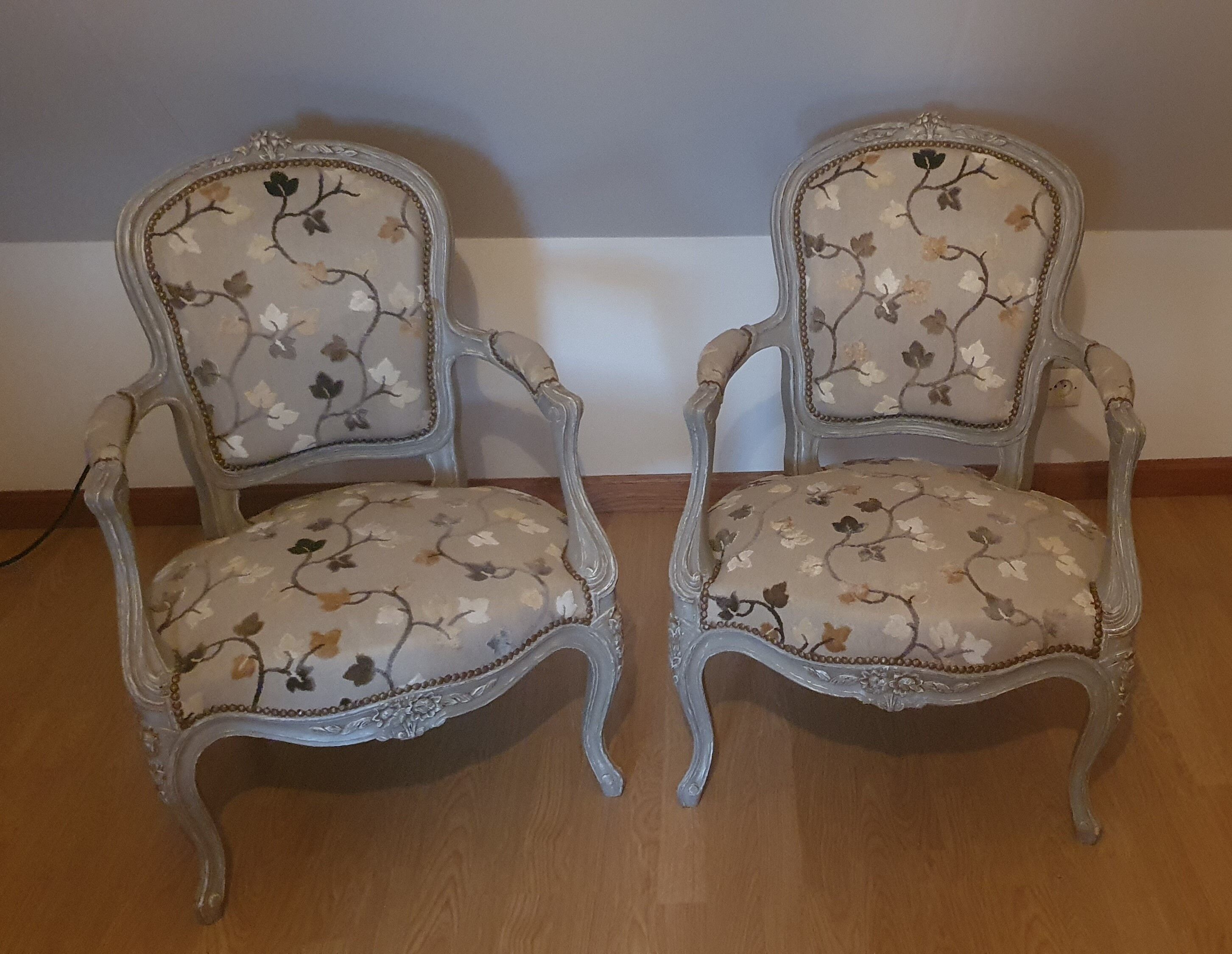 Cabriolet de style Louis XV