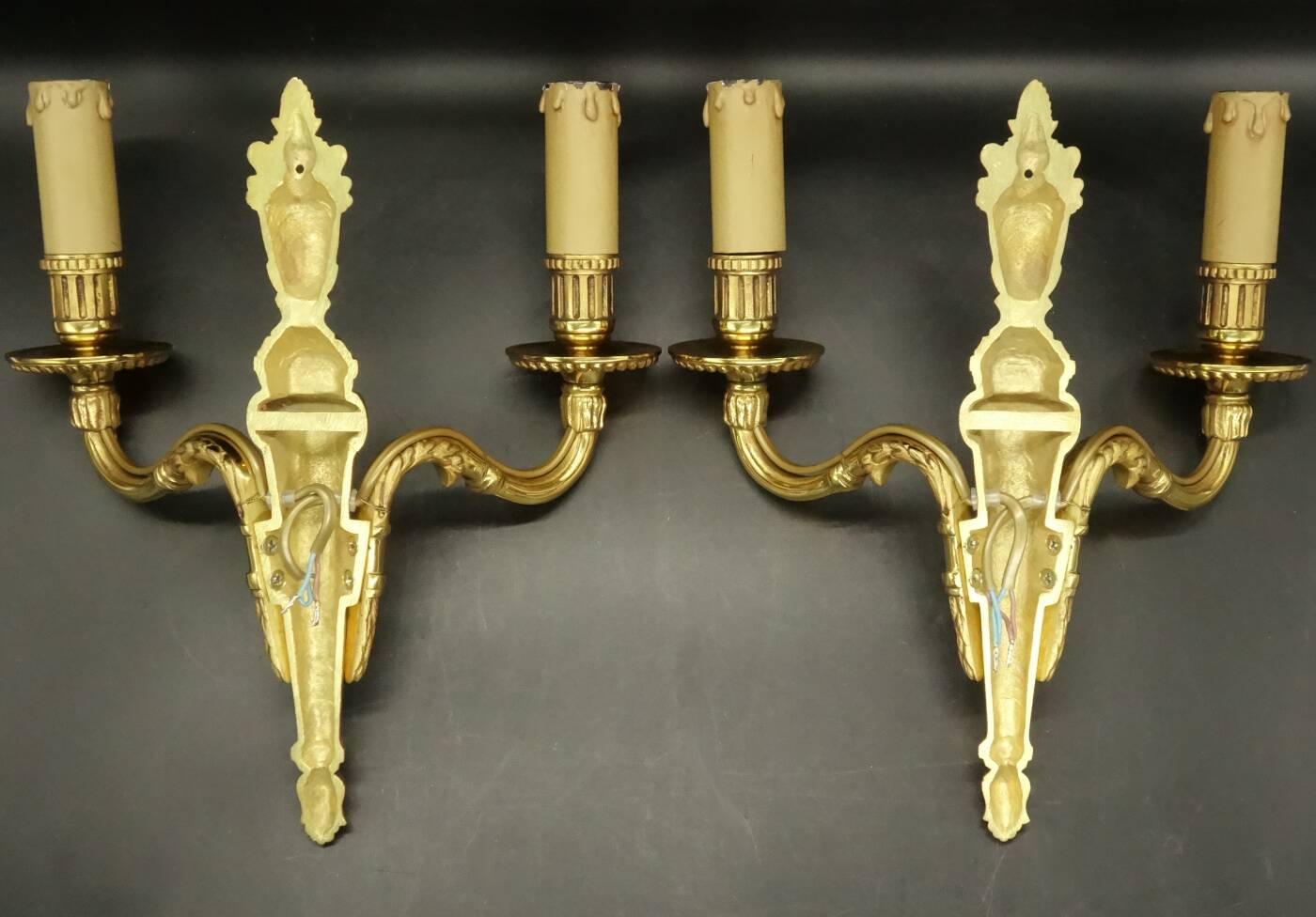 Pair of Louis XVI style urn and torch wall lights - gilt bronze