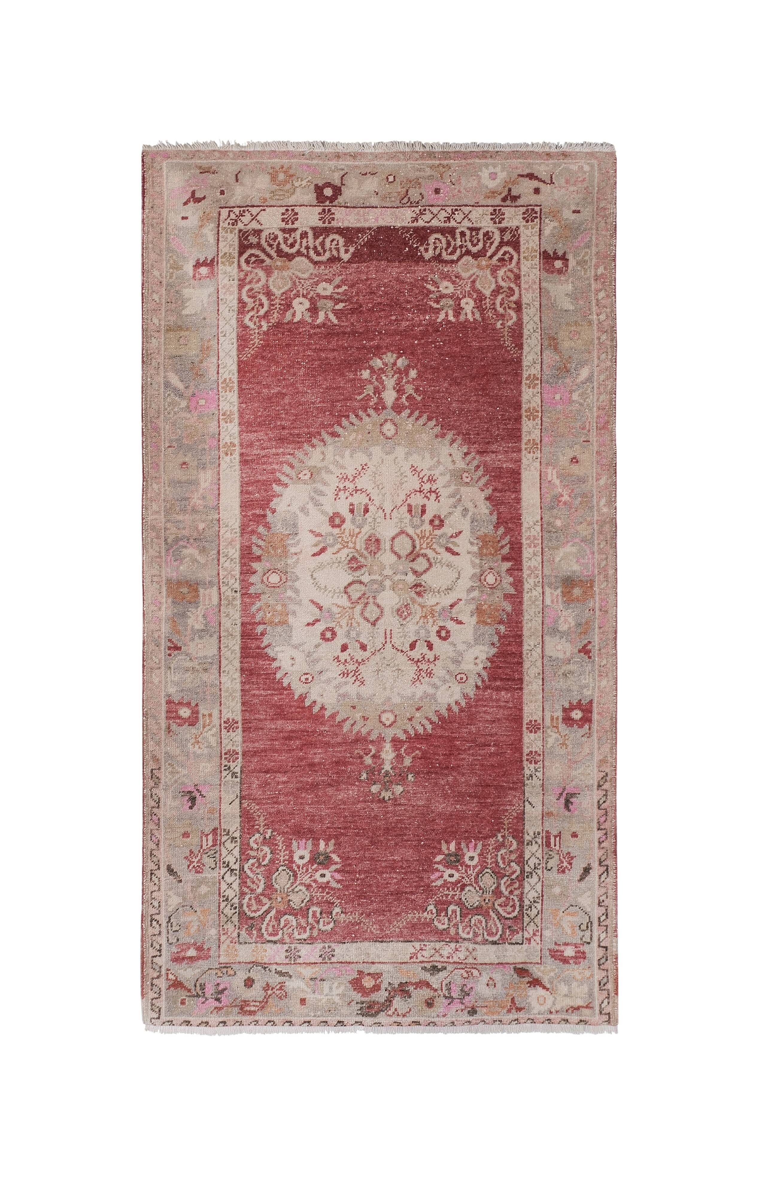 Vintage Turkish Oushak Rug Handwoven 113x207 cm