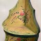 Encoignure galbée style Louis XV Venitienne en bois laqué