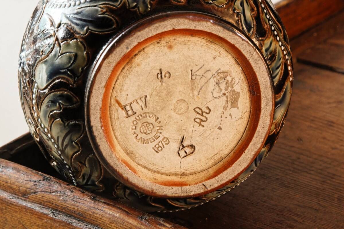 Doulton Lambeth stoneware jug (1879), floral decoration by Henry Winstanley.