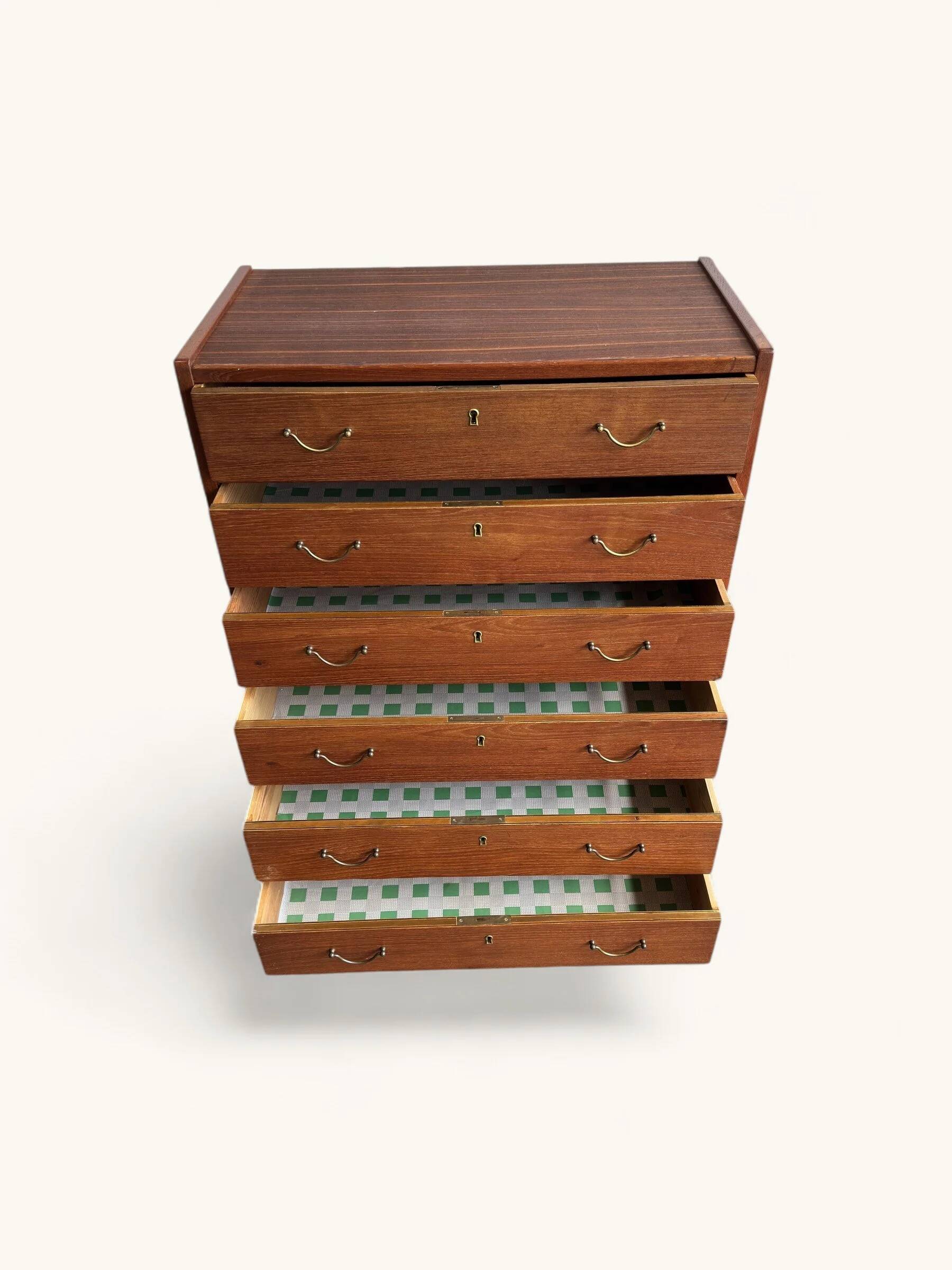 Chiffonnier danois vintage « tallboy » en placage teck