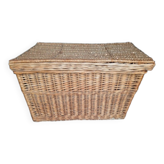 Wicker chest rattan vintage ep 1970