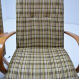Set of two armchairs by Jaroslav Šmídek for TON, 1960s.