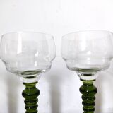 Set of 4 crystal glasses with green foot