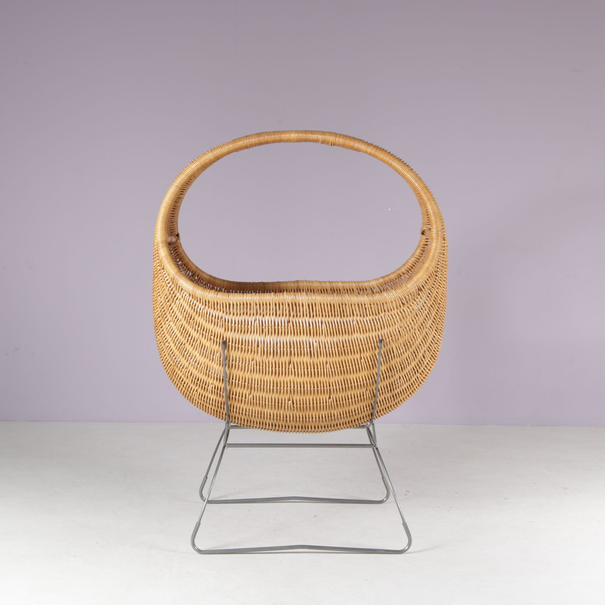 1960s wicker baby bed from the Netherlands