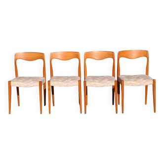 4 Scandinavian chairs
