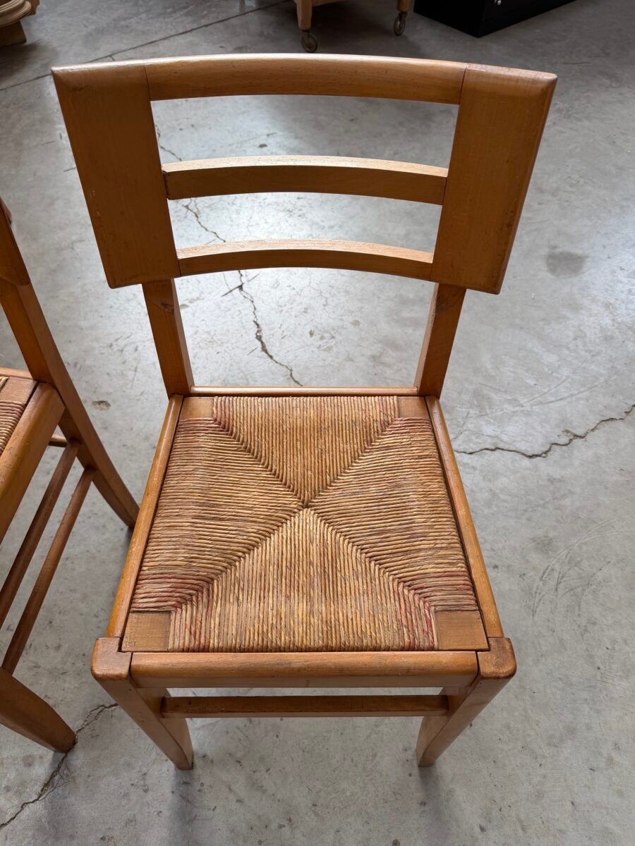 Suite de 4 chaises Pierre Cruege