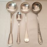 3 ladles and 1 stew spoon