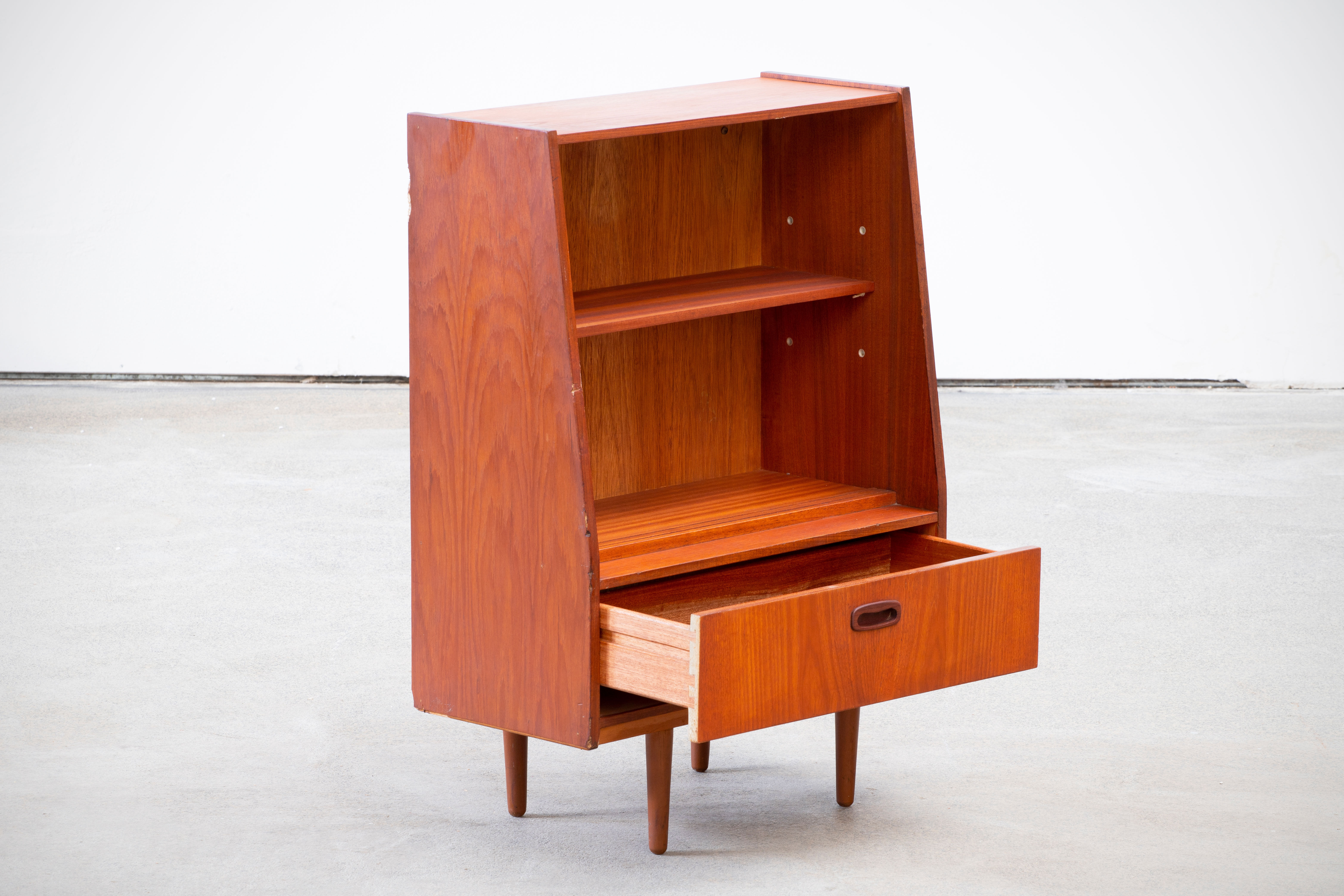 Vintage scandinavian entry furniture 1960