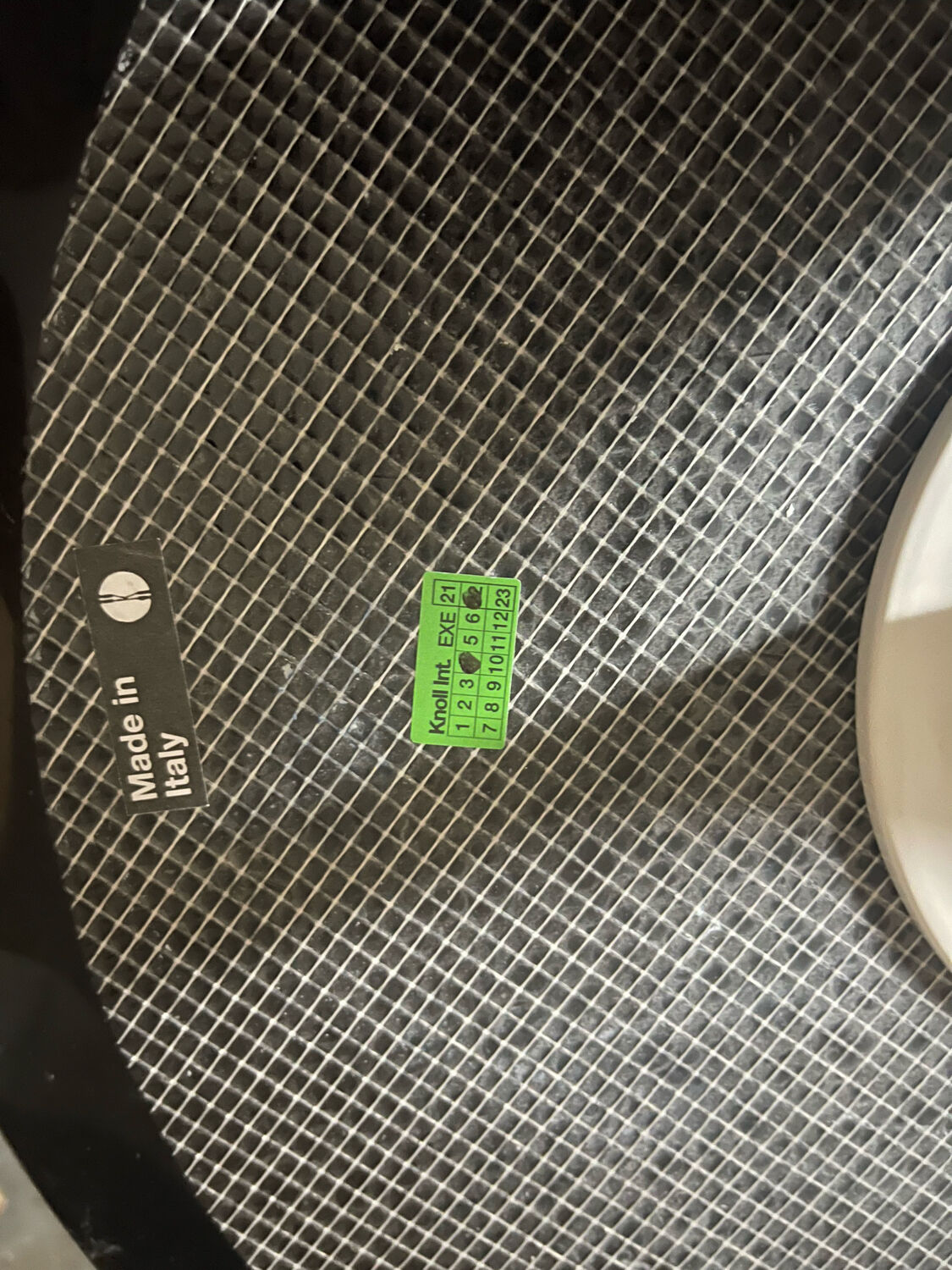 Side table Pedestal table Eero Saarinen pou knoll