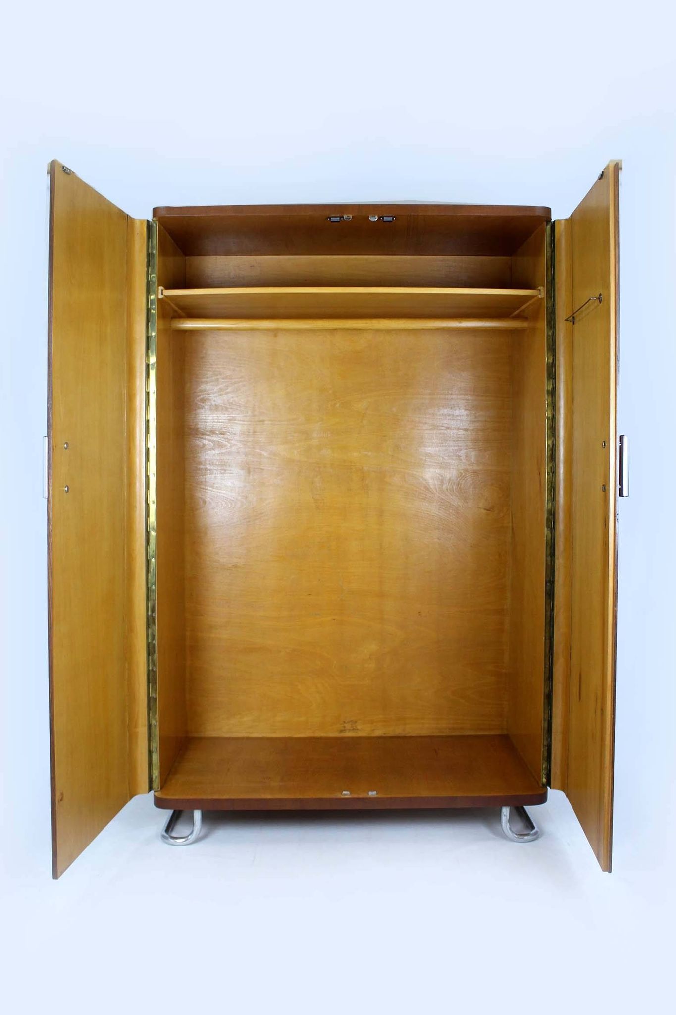 Bauhaus Chromed and Tubular Steel Wardrobe from Hynek Gottwald, 1940s