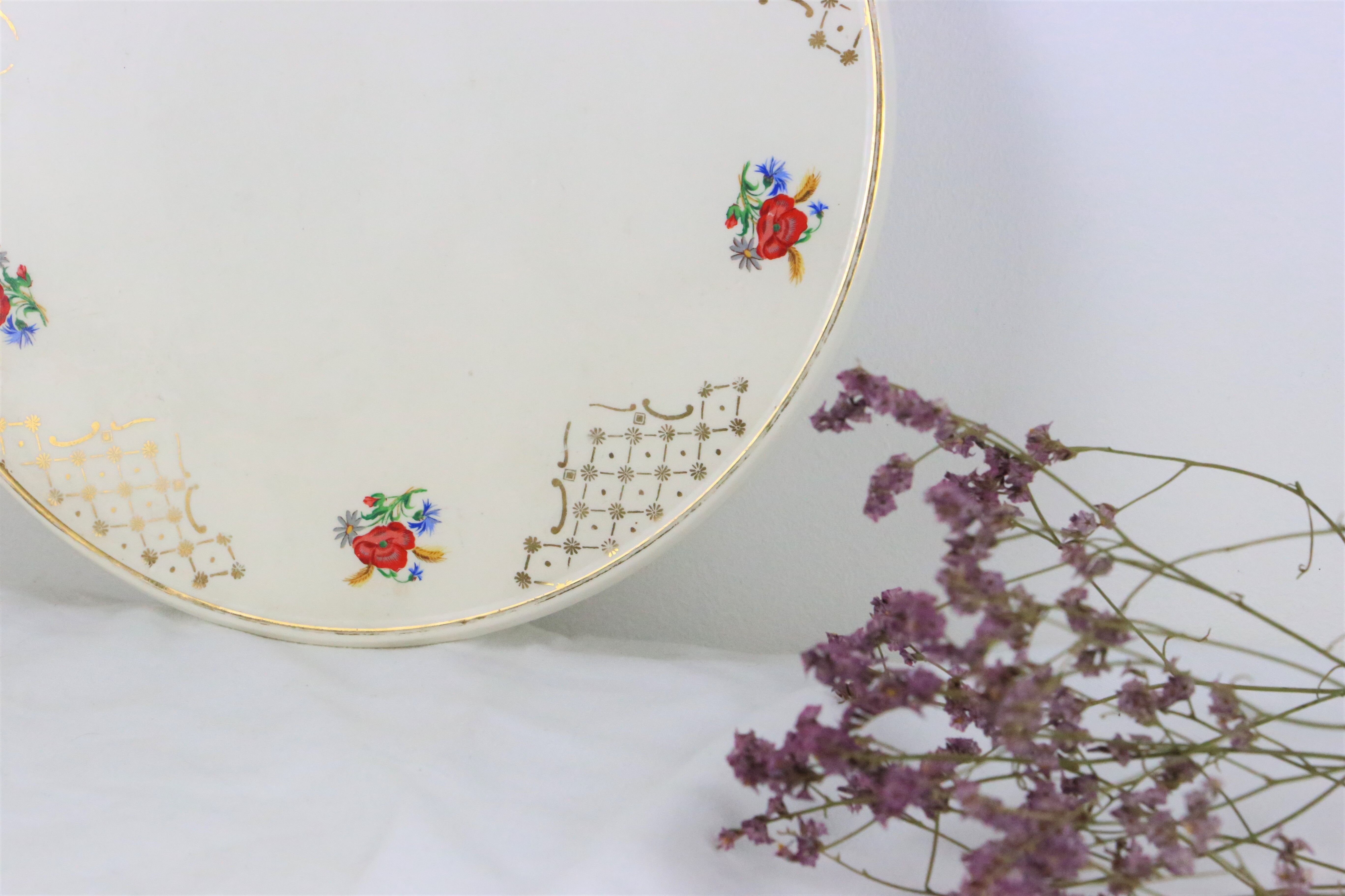 Underside, Sarreguemines, vintage