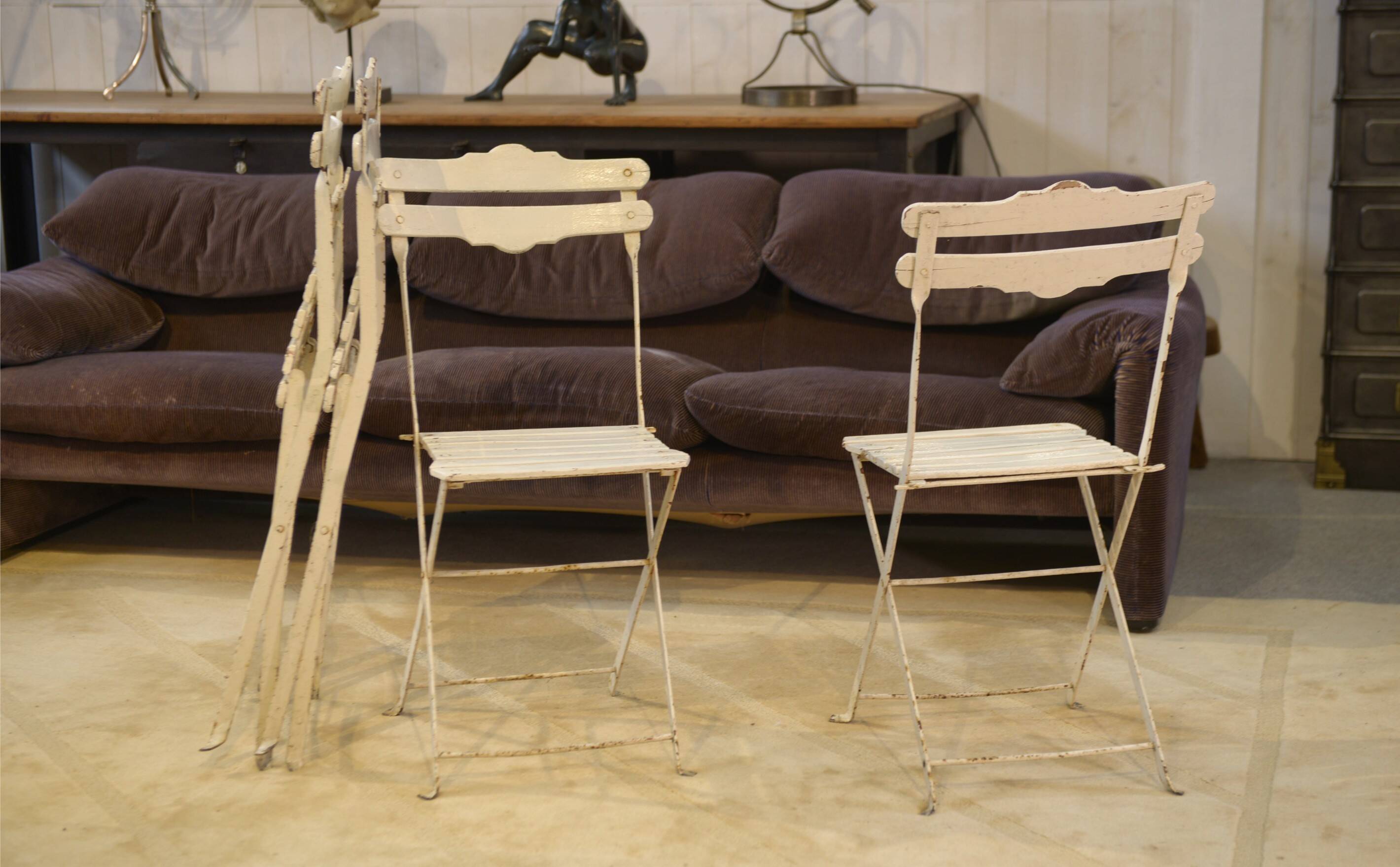 Set of 4 folding garden chairs from the 1960s.