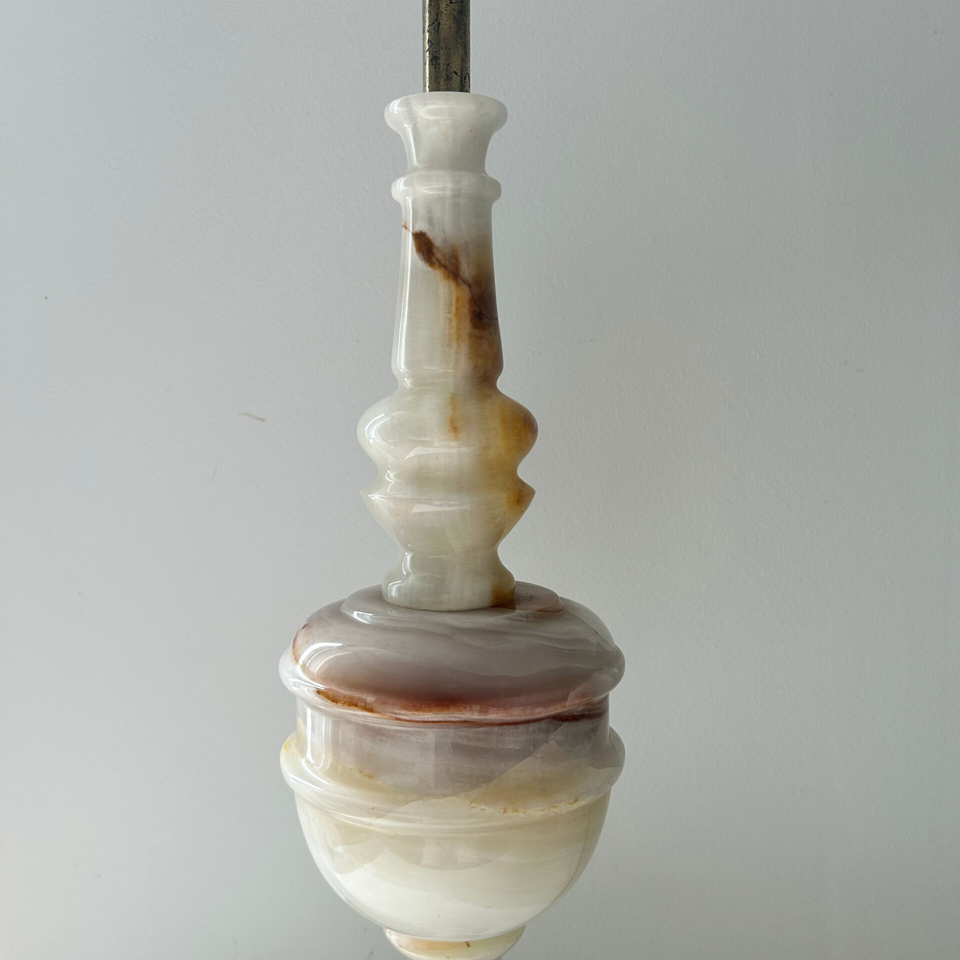 Pied de lampe en onyx