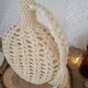 Bouteille vase soliflore macramé raphia plastique vintage