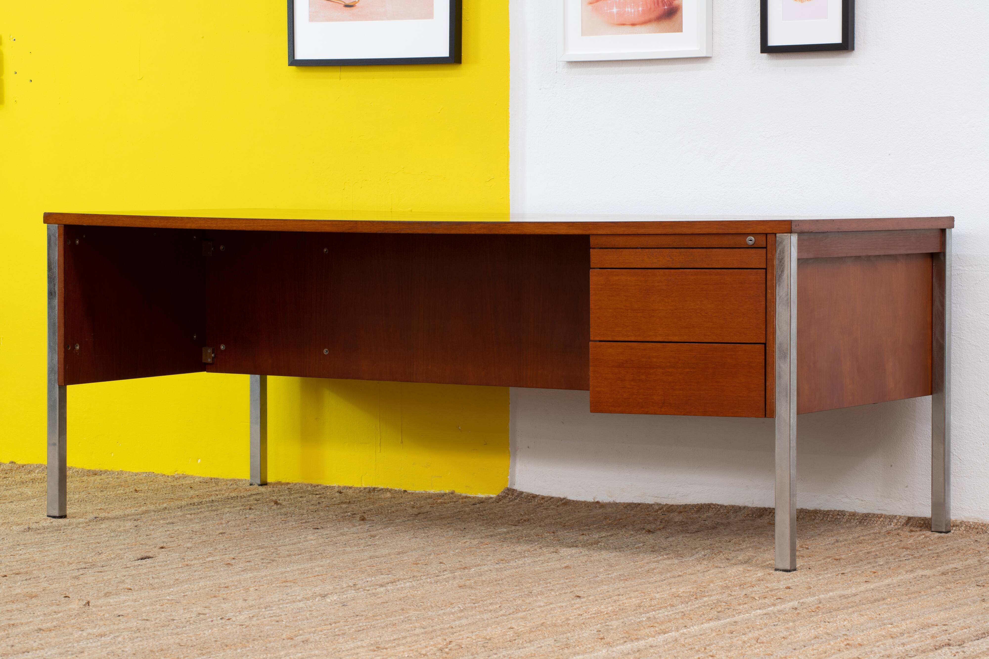 Scandinavian rowvintage 1960