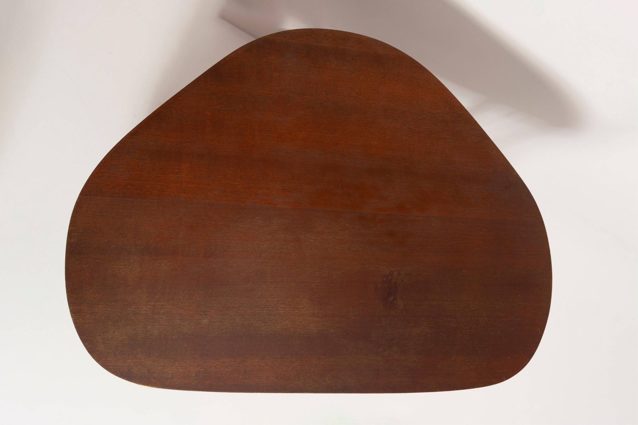 Table d'appoint TV vintage Mid-Century Modern en bois de hêtre, Pologne, années 1960