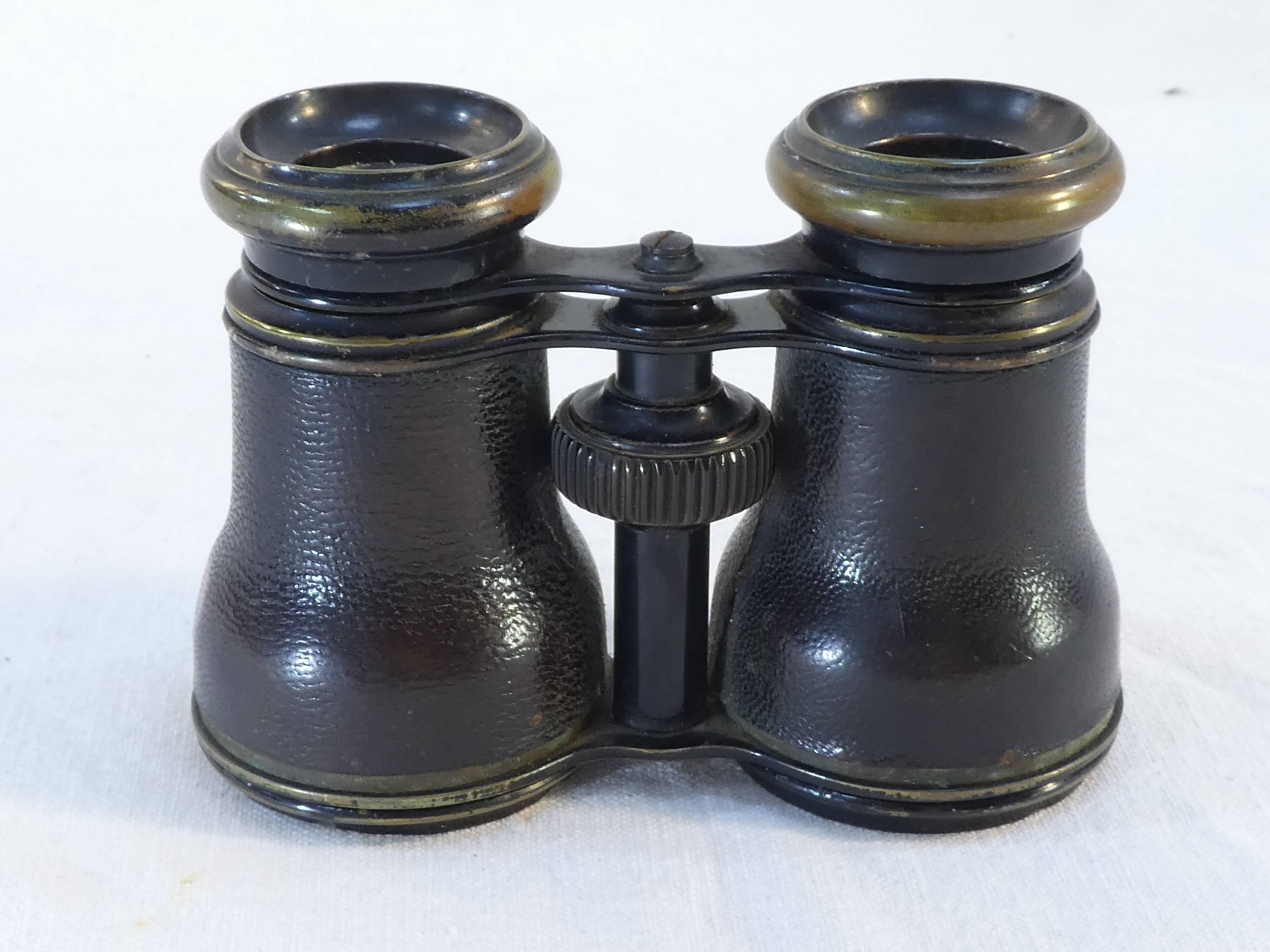 Superior military twin duval elder optician Annecy