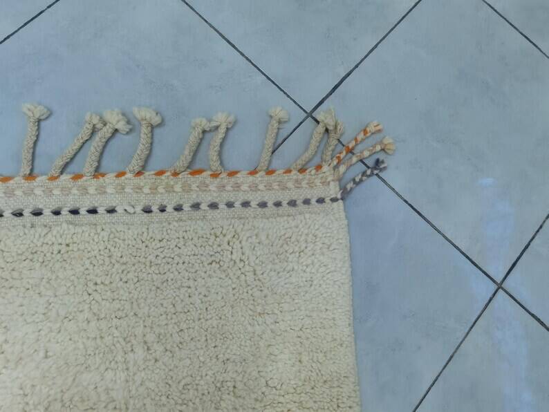 Handmade Moroccan rug 200cm x 300cm