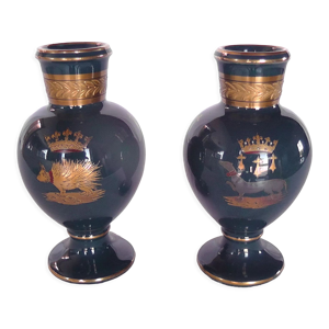 Paire de vases en faïence de tours