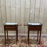 Paire de tables de chevets style Louis XVI avec tirette